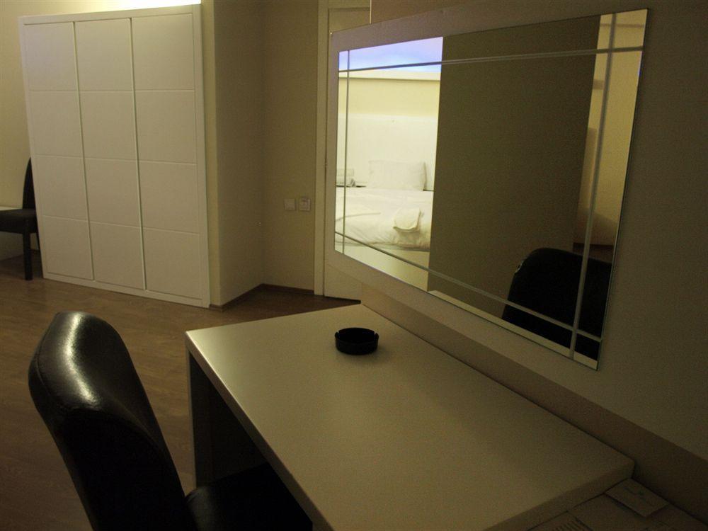 อาร์เซน โฮเทล Hotel อาร์ซิน ภายนอก รูปภาพ