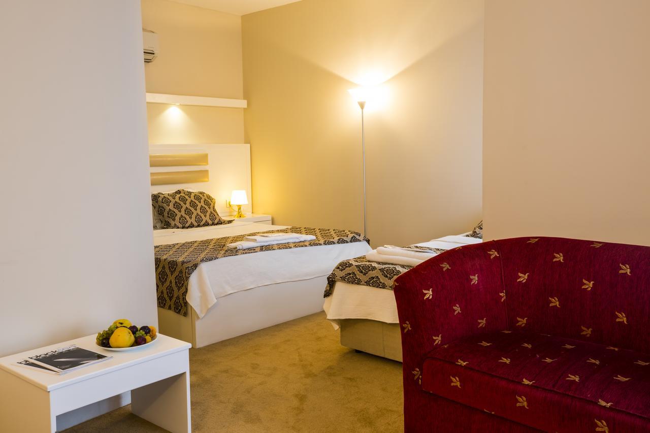อาร์เซน โฮเทล Hotel อาร์ซิน ภายนอก รูปภาพ